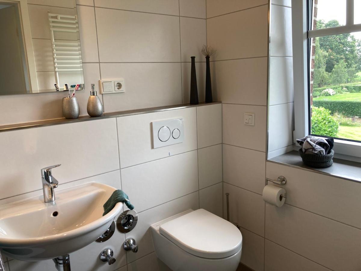 Ferienwohnung Heeser Birkenhof - Urlaub auf dem Bauernhof mit Blick ins Grüne Weeze Exterior foto