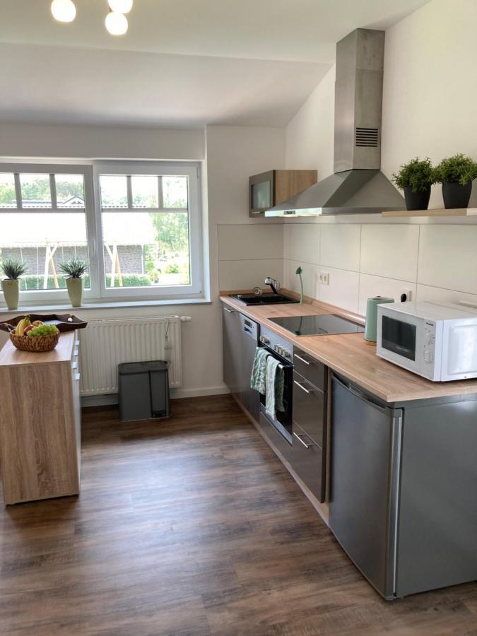 Ferienwohnung Heeser Birkenhof - Urlaub auf dem Bauernhof mit Blick ins Grüne Weeze Exterior foto